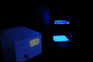 Primelite fiber-coupled UV-LED spot light source ALE ONE: UV-LED lamp house